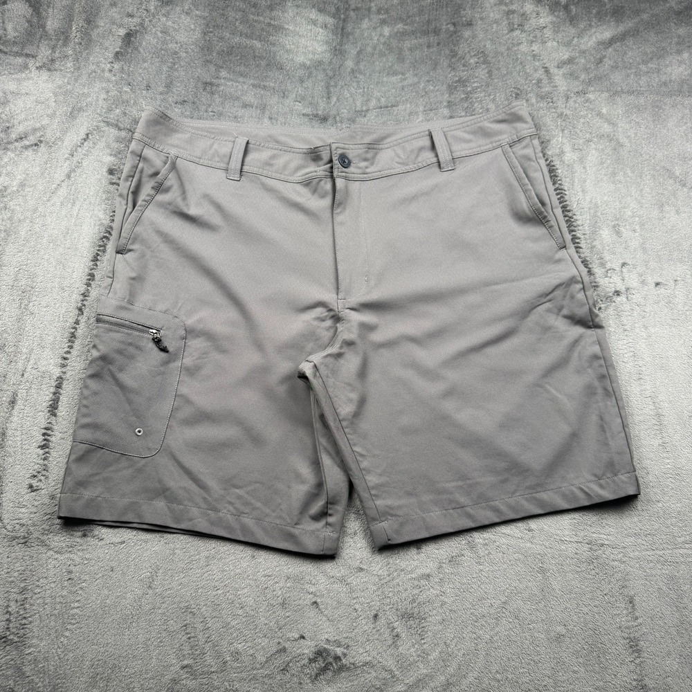Magellan Outdoors Cargo Shorts Gray Mens 42 Performance Fishing Excellent